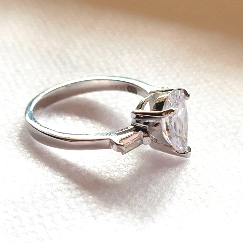 Charmed Aroma Pear Cut Ring - Picture 8 of 11